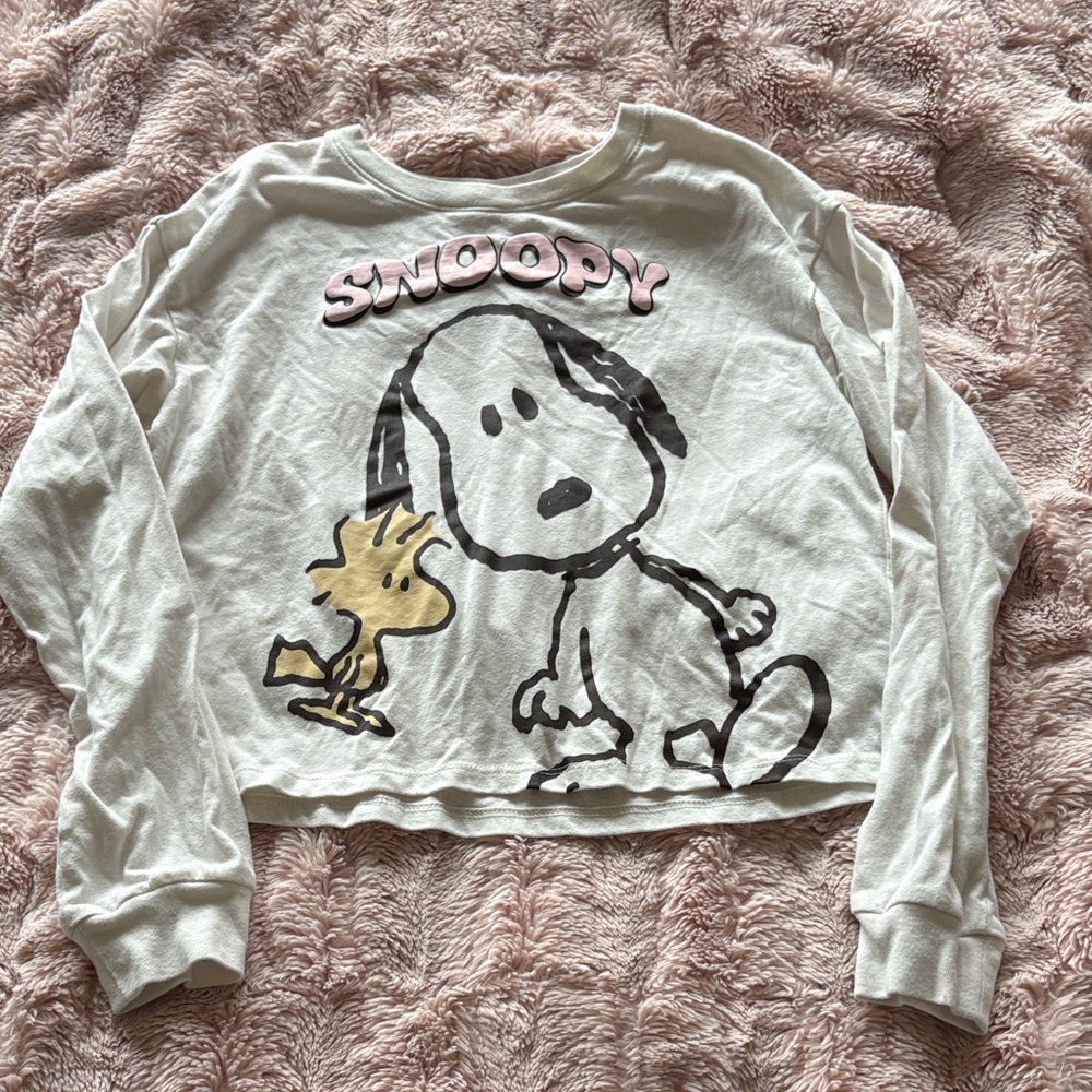 Snoopy Graphic Sweatshirt